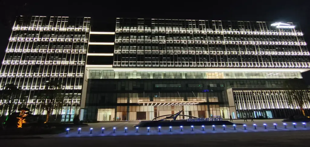 Airport Information Complex-5