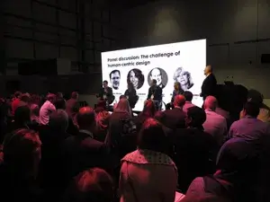 Luminous Building Materials Shown at LuxLive London-Trade Show Scene-3