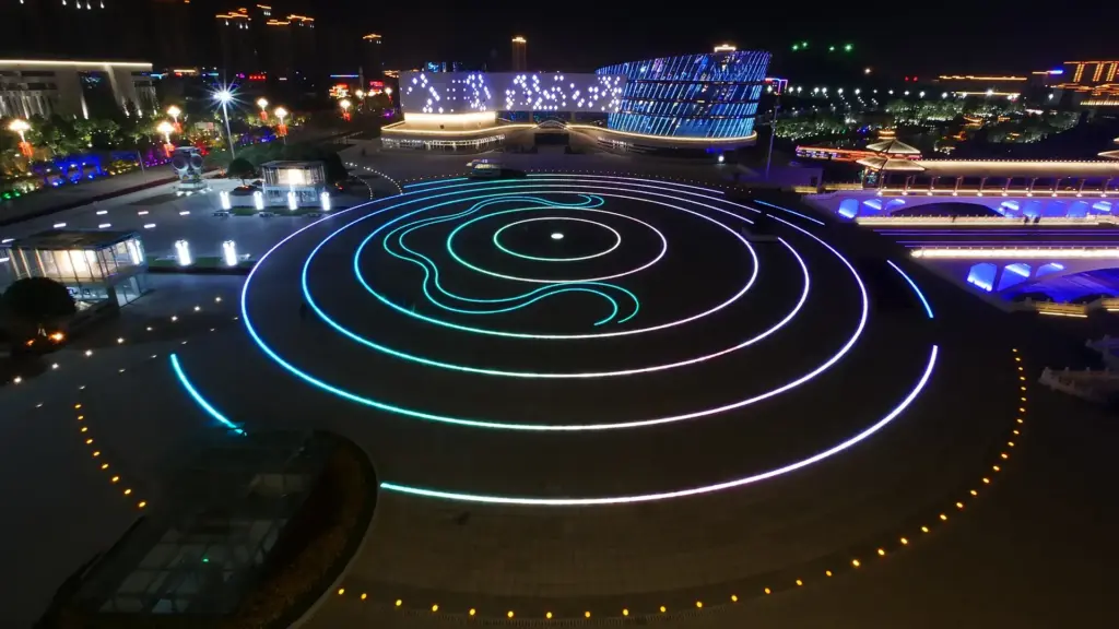 Xiangxi Square