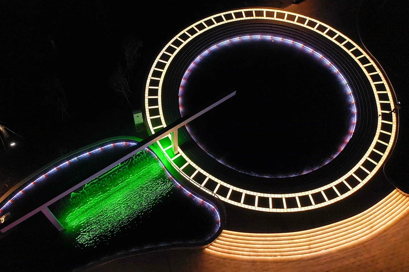 Outdoor lighting for transit edges and public waiting areas