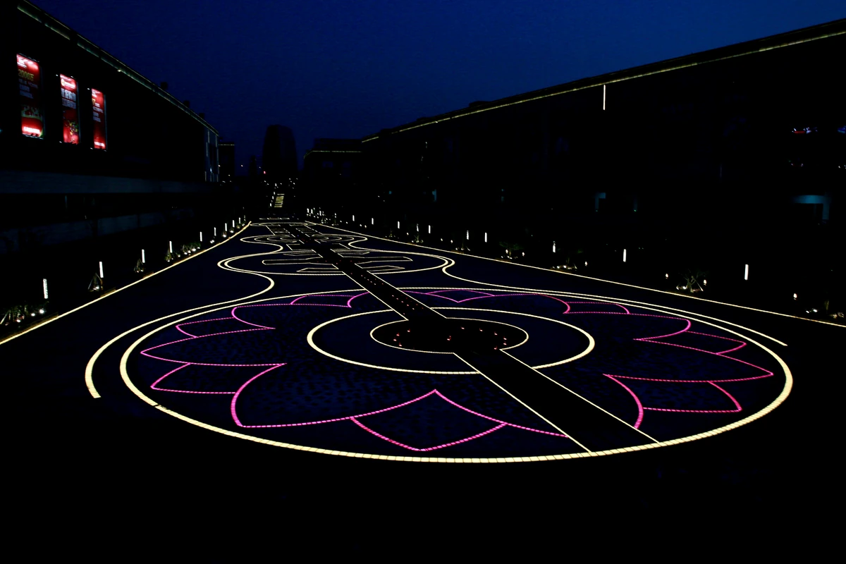 City square and civic plaza commercial landscape lighting with LED paver lights